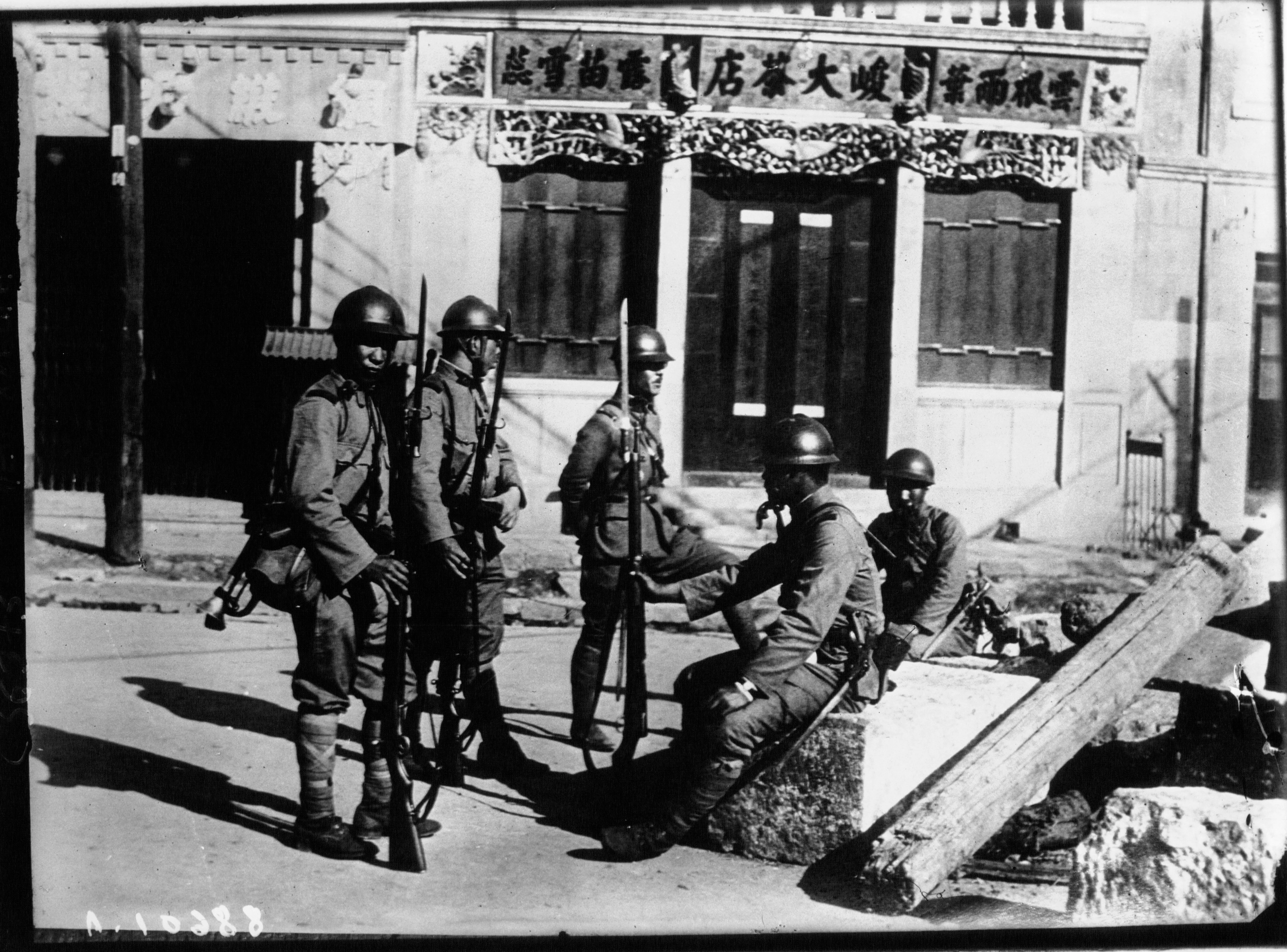 Japanese soldiers near Mukden in October 1931.
