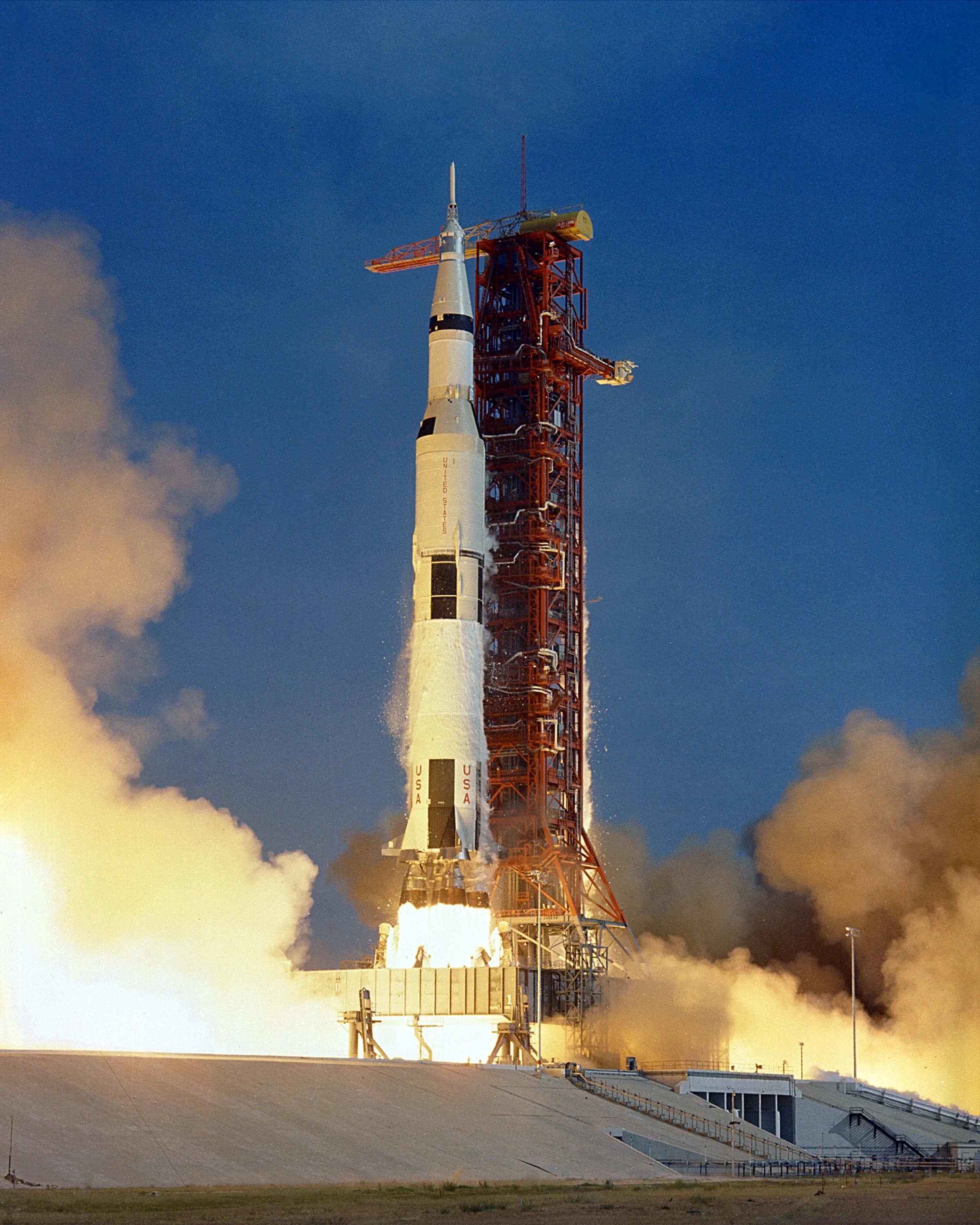 農神五號火箭升空瞬間，NASA攝（1969年7月16日）